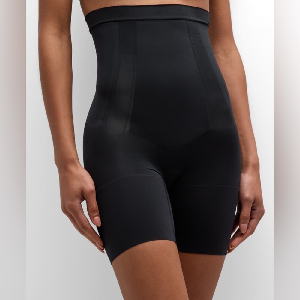 Spanx Sculpt On Core High Waisted Mid Thigh Shapewear Shorts